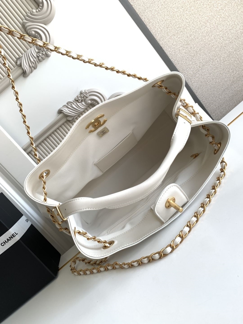 Ch**el shopping bags